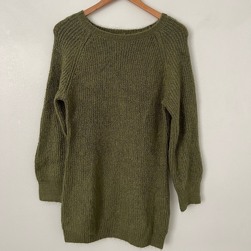 Francesca’s NWT Sweater